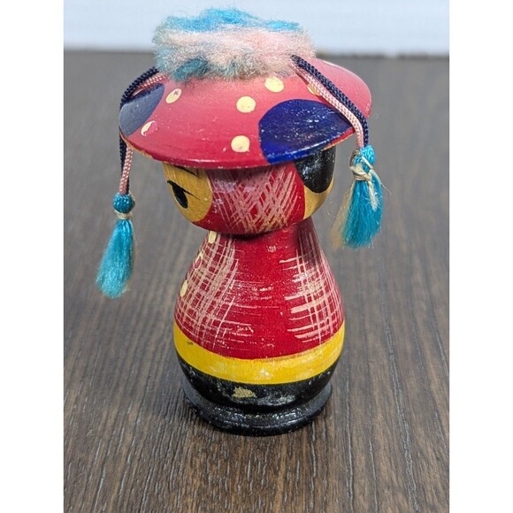 VTG Japanese Kokeshi Bobble Head Wooden Dolls Figures Red Blue 3 Inches Set Of 2 - Picture 9 of 10